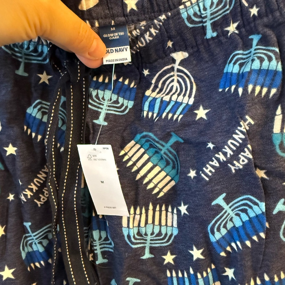 Old Navy UNISEX Adult Hanukkah flannel Pajama Set - Navy/White NWT Size Medium - Picture 3 of 5